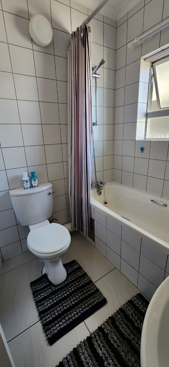 To Let 2 Bedroom Property for Rent in Hartenbos Central Western Cape